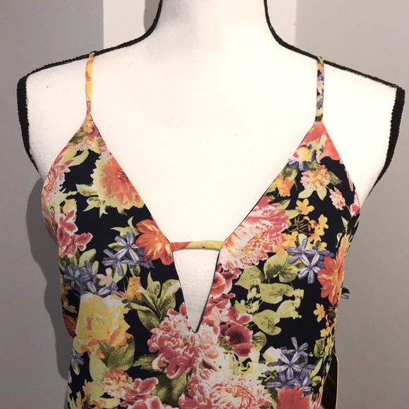 Forever 21 Contemporary Floral Dress - Picture 3 of 8